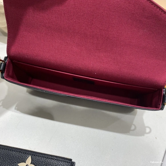 VUITTON FÉLICIE POCHETTE LOUIS 0102